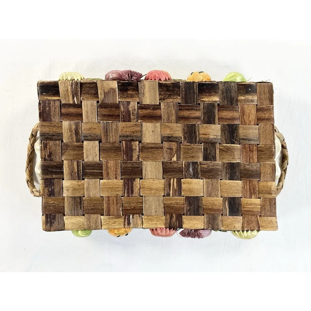 Vintage 70s Raffia Casserole Carrier Basket 3D Fruit Veggie Boho Pyrex Holder
